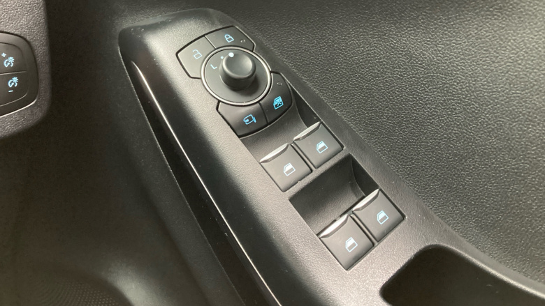 Ford Puma 1.0 EcoBoost Hybrid mHEV Titanium 5dr Petrol Hatchback